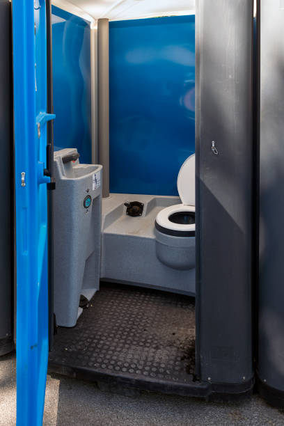 Best Emergency porta potty rental  in North Eagle Butte, SD